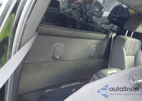 2016 Chevrolet Silverado 1500 2Lt z USA, uszkodzony, nr VIN 1GCNKREC0GZ415459